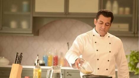 Salman turns chef in the latest promo, promises 